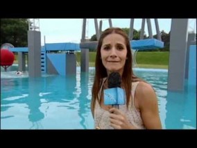 Man sticks his head up girls ass